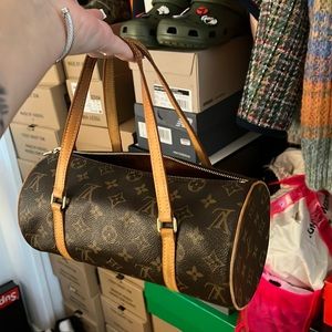 Louis Vuitton papillon 30